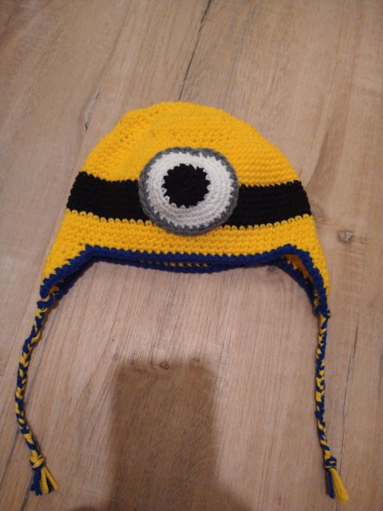 Minion Crotched Hat