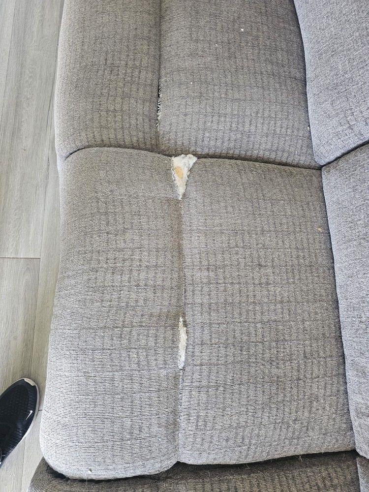 Free Sofa