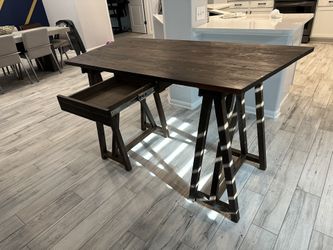 Custom Desk