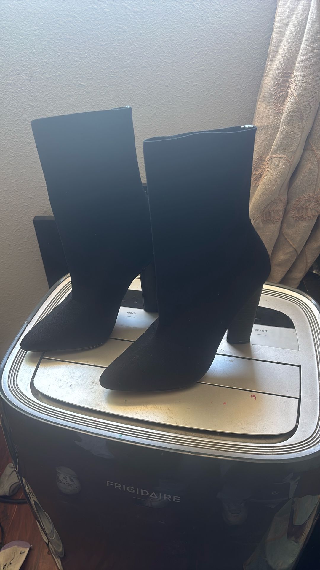 Guess Boots