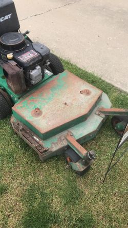 Commercial lawn Moore
