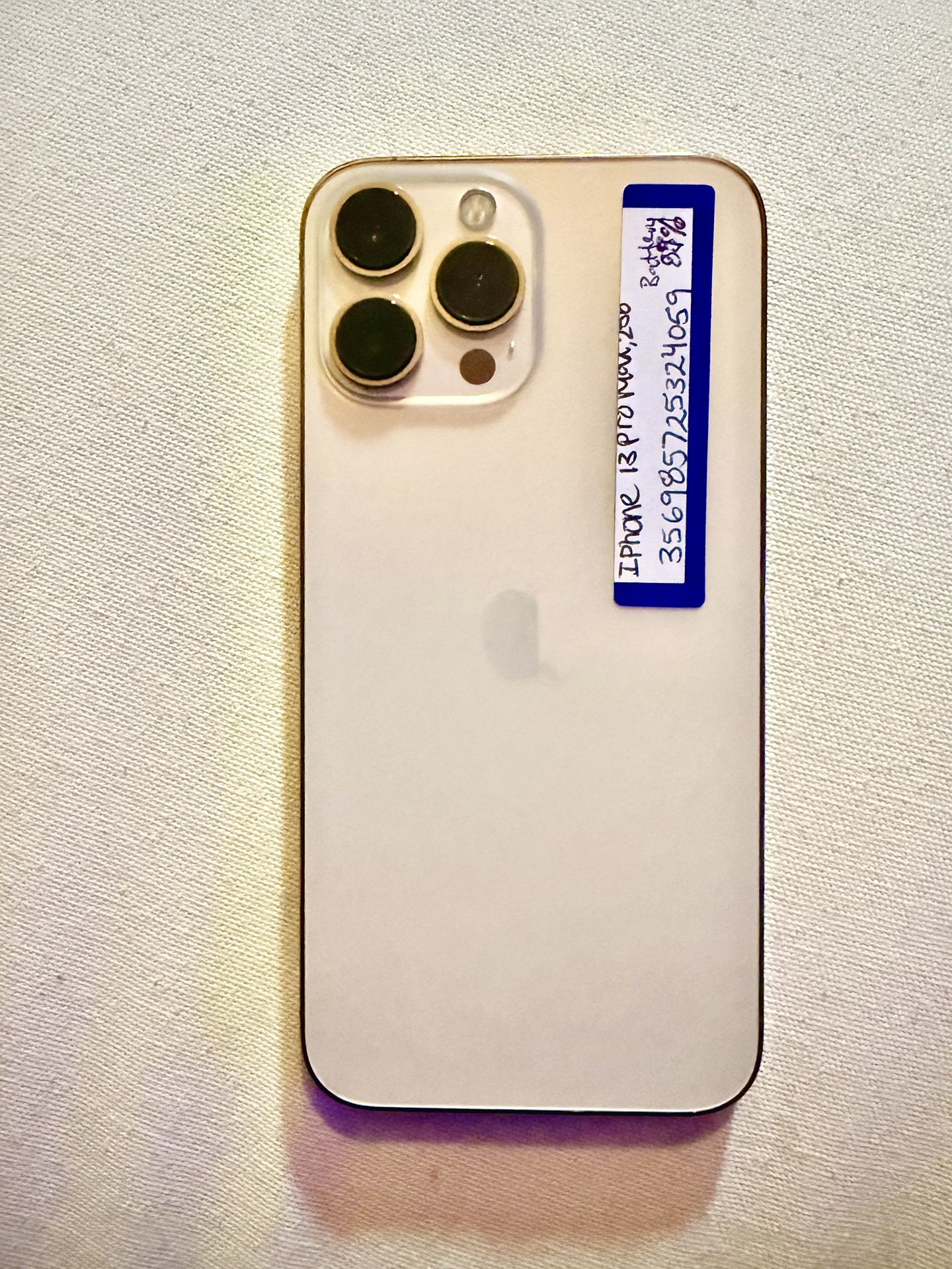 Gold iPhone 13 Pro Max 256gb