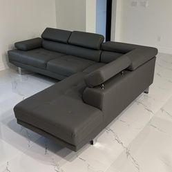 Brand New Sectional Sofa / Sofa Seccional Nuevo a Estrenar … Fast 🚚