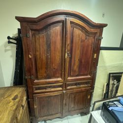 Solid Wood Armoire / Wardrobe – Segusino International