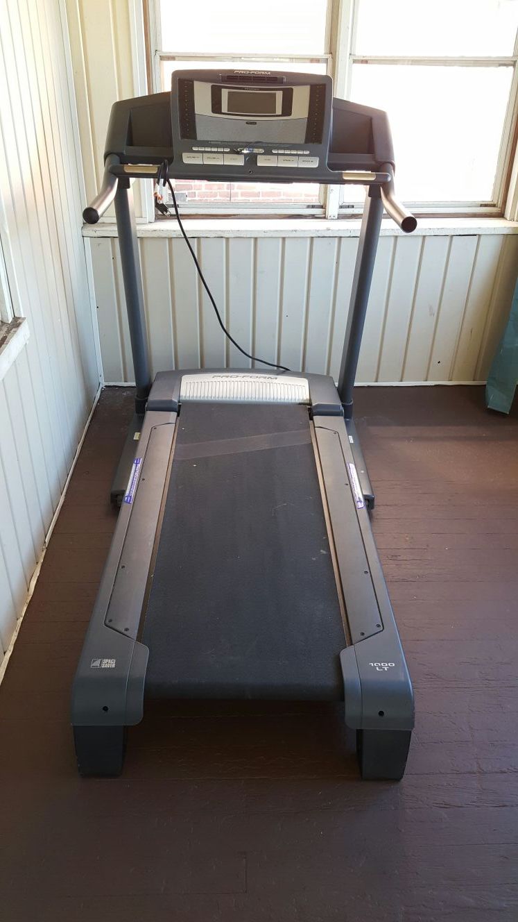 ProForm Pro 1000 Treadmill