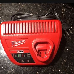 New Milwaukee M12 Charger