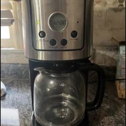 Programmable coffee maker