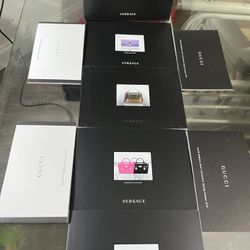 Versace & Gucci Women’s Execlusive Clothing Collection Calalogs