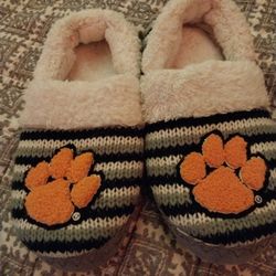 Adult Clemson Slippers Size 7/8 Medium 