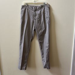 Men’s tan W33 L32 casual pants