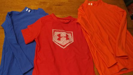 Boys Under Armour Youth Large and Extra Large Shirts