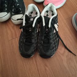 Girls Shoes Different Sizes 