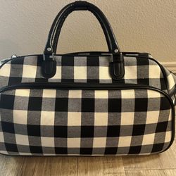 Duffle Bag With Rollers