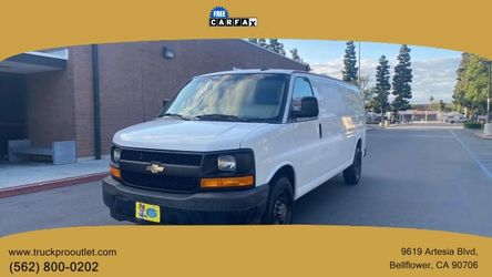 2017 Chevrolet Express 3500 Cargo