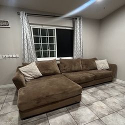 L Couch 
