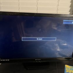 Emerson TV (32”)