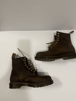 Dr. Marten Boots Size 9 Men’s