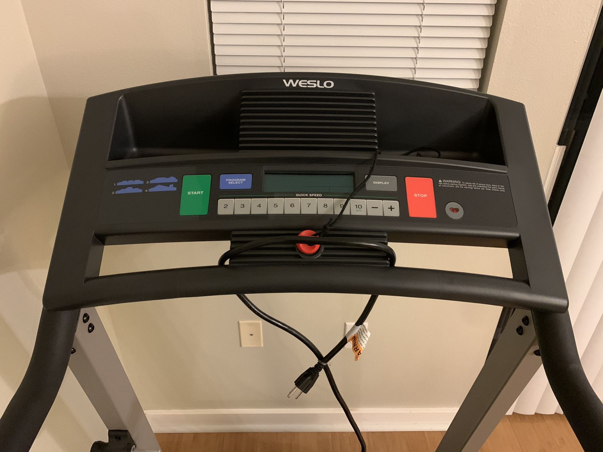Weslo Cadence G40 Treadmill for Sale in Renton, WA OfferUp