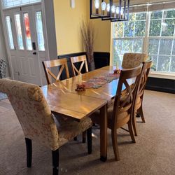 Solid Oak Dining Room Table And Six Chairs. 