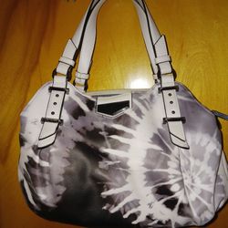 Very Nice Vera Wang Purse 