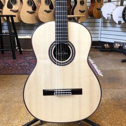 Cordoba C10 Crossover Spruce Top Nylon String Classical Guitar