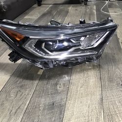 2019-2021+ TOYOTA RAV4 FULL LED HYBRID ORIGINAL OEM RIGHT PASSENGER IN ABSOLUTELY EXCELLENT CONDITIONS