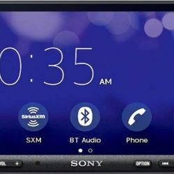 Sony  XAV-AX7000
6.95” High Power Digital Multimedia Receiver with Wired Apple CarPlay™ & Android Auto™, Bluetooth®, WebLink™, and SiriusXM™