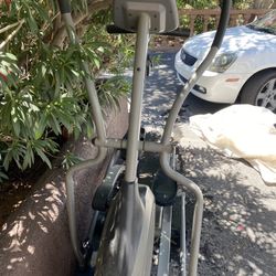 Elliptical bike in excellent condition