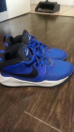 Nike size.5.5Y