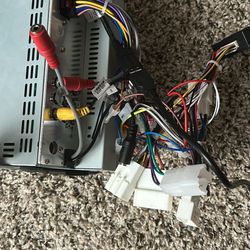 XO Vision XOCP9BT Touchscreen Stereo – Apple CarPlay & Android Auto