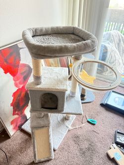 Cat treehouse !