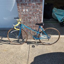 Vintage Peugeot Women's Bicycle 