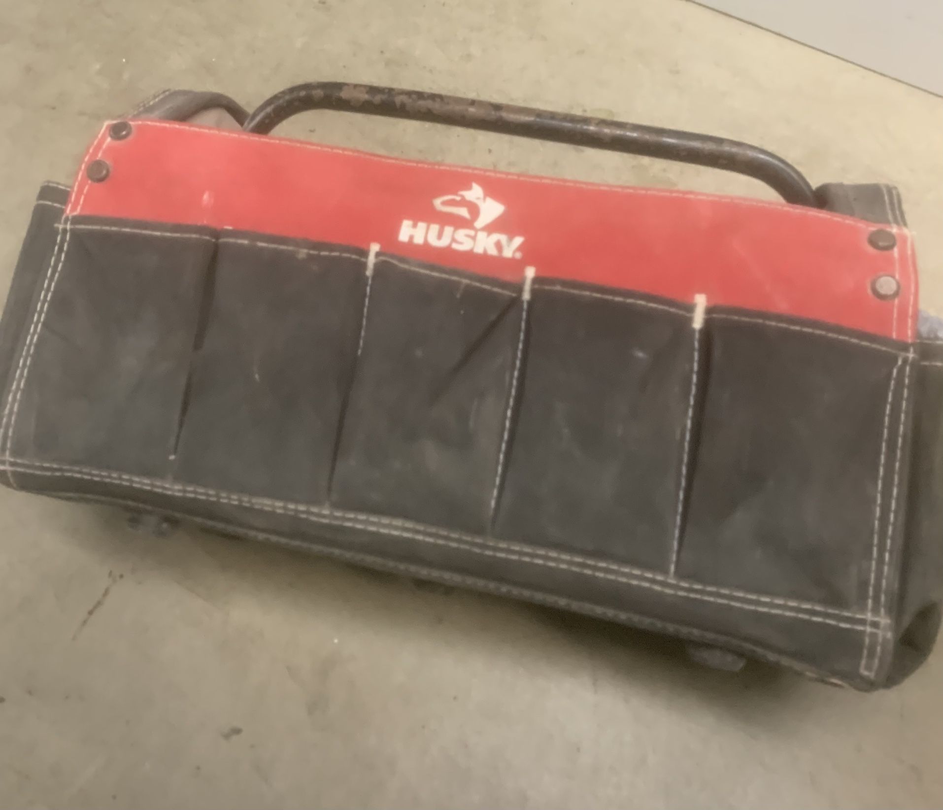 Husky 17 inch open top toolbag