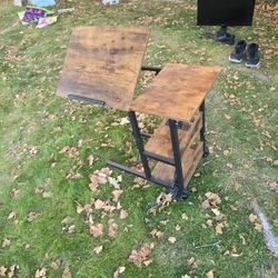 Laptop/ Tablet Powered Table