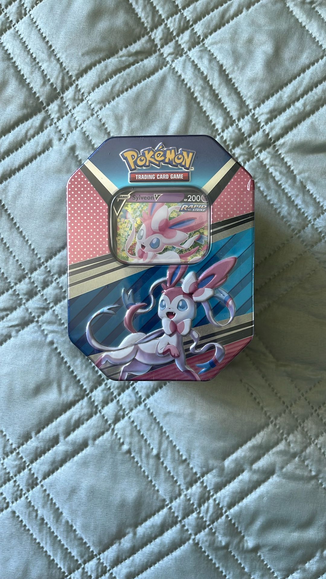 Sylveon V Tin
