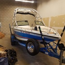 1991 Supra Wakeboard Boat