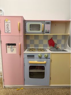 Kids kitchen