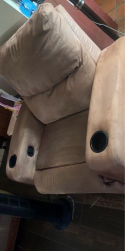 Single sofa