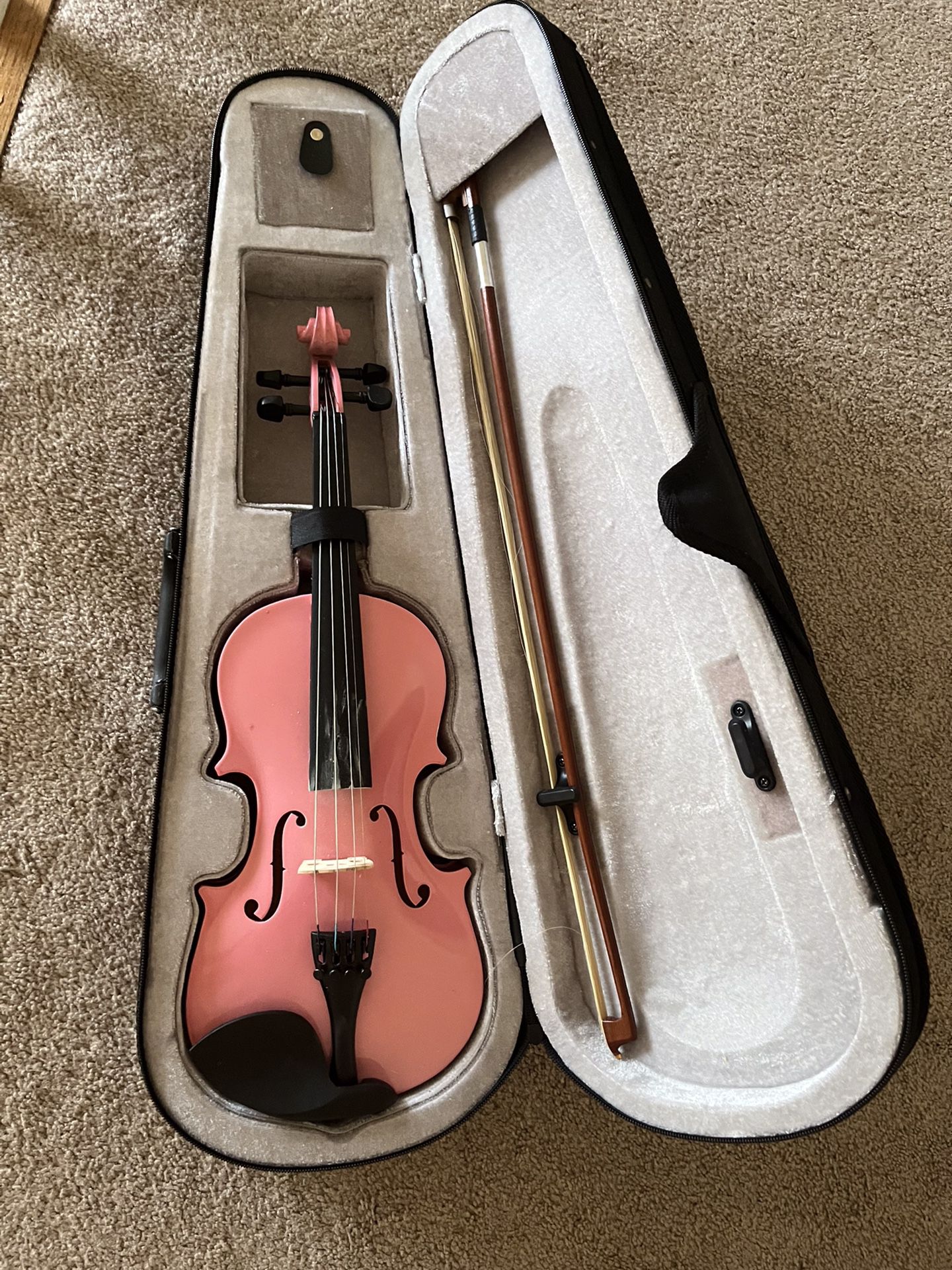2 Children Violin Selling together Never Use! 