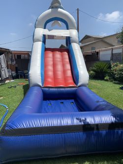 Jumper de agua esta casi nuevo pido 1300 o una buena oferta gracias