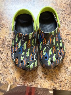Kids crocs