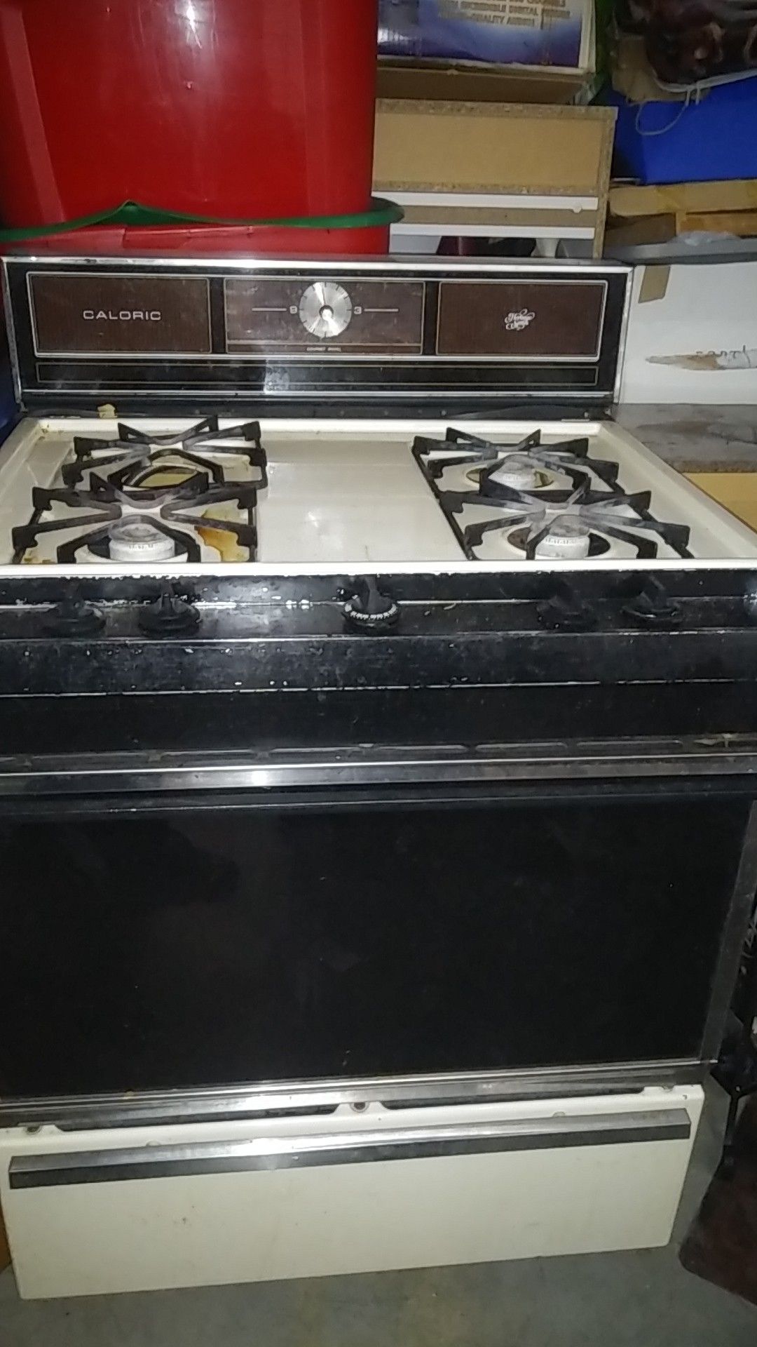 Stove with working oven