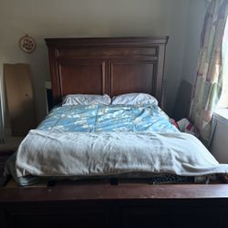 Queen Bed
