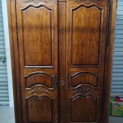 SOLID MEDIUM BROWN SOLID WOOD ARMIORE 