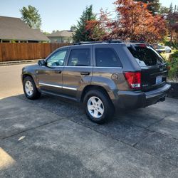 2005 Jeep Grand Cherokee 
