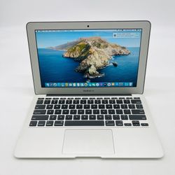 🍎Apple MacBook Air 13” Intel Core i5 Processor/8GB RAM/256GB Storage⚡️🔥Laptop Comes with Microsoft Office, Logic Pro, Adobe, Final Cut💻 1 Year Warr