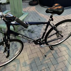 Schwinn Men's  Hybrid Bike