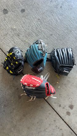 Tball gloves