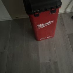 Milwaukee M18 Top  Snake