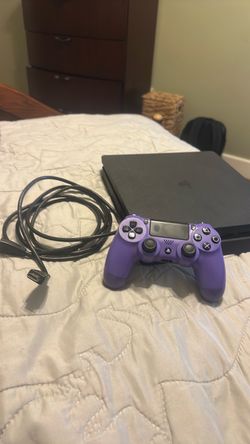 PlayStation 4 Slim Console with Controller